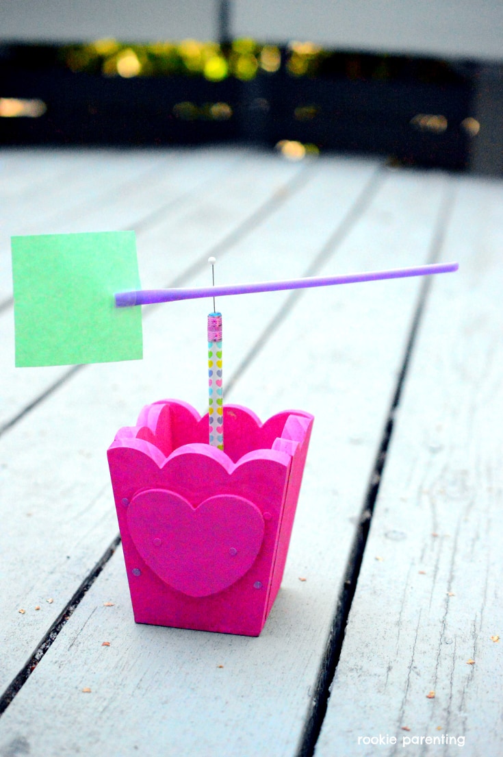 Make a homemade weather vane. This is an awesome science project and DIY craft for kids.